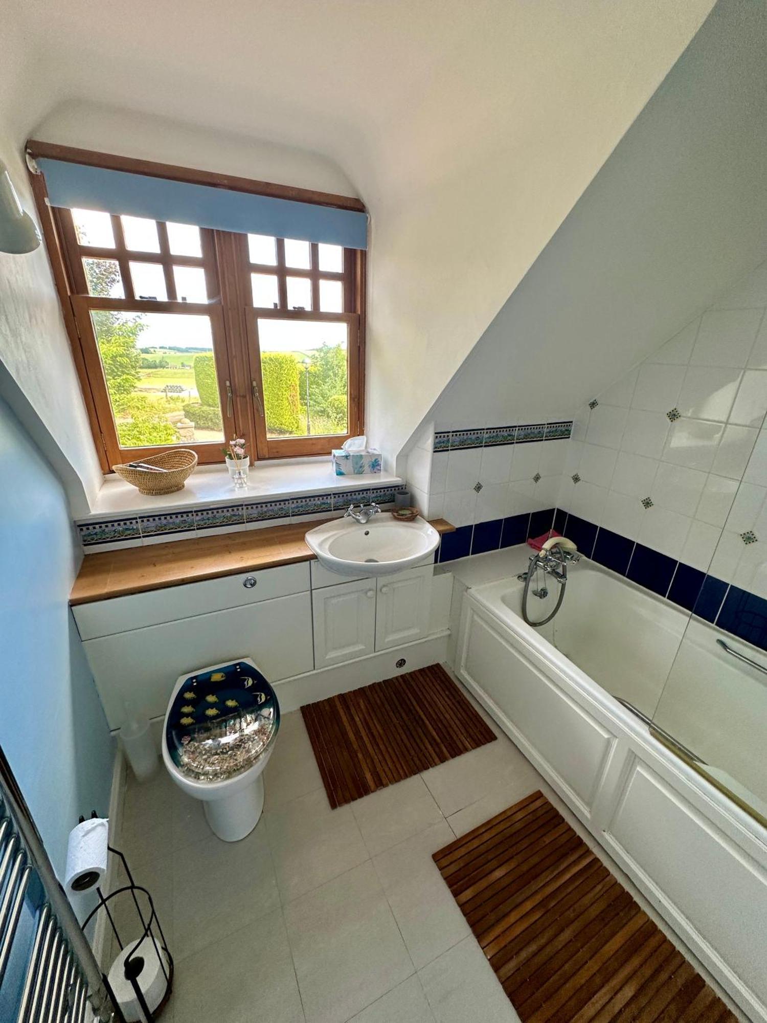 Awakening Alchemy Retreat Centre Bed and Breakfast Inverurie Buitenkant foto